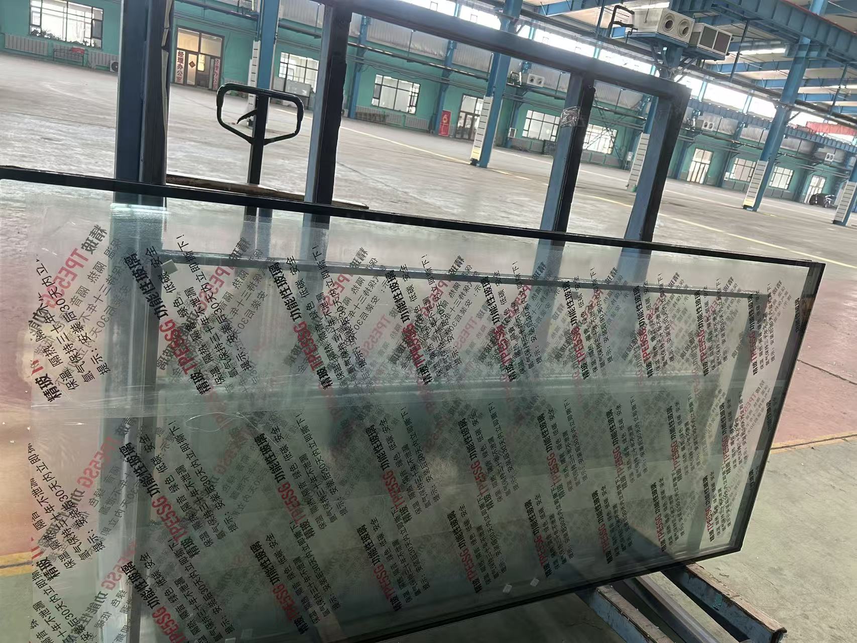 攀枝花市玻璃源头工厂钢化玻璃 - 厂家